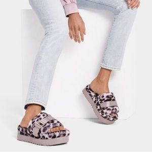 UGG Women's Fluffita Stormy Panther Print Slipper Gray Size 8
